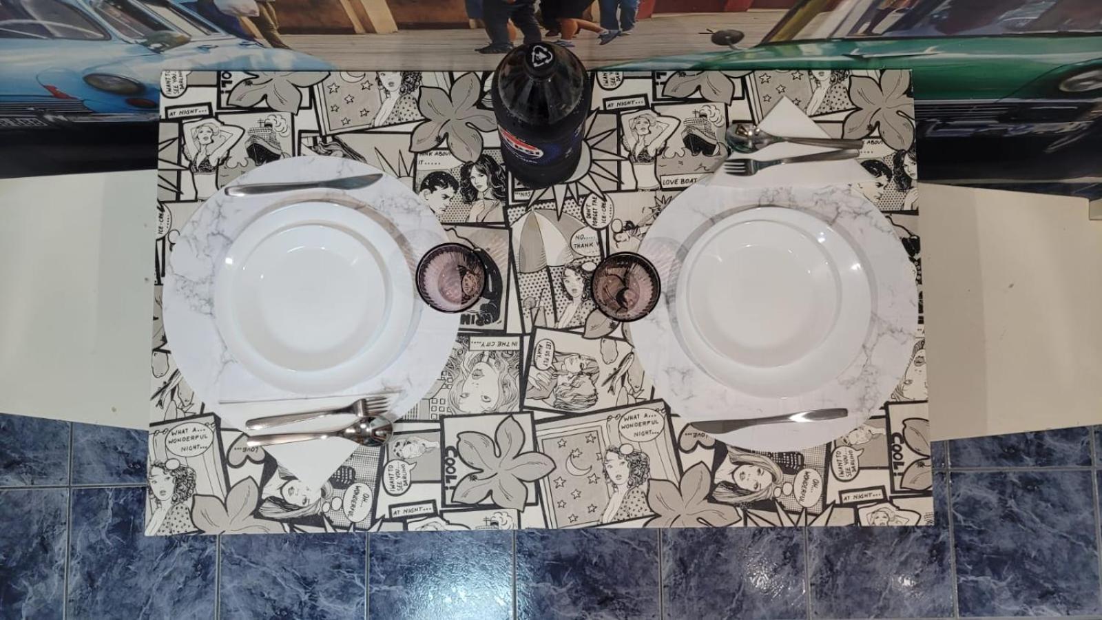 The Cozzy Corner Apartments Bucarest Esterno foto