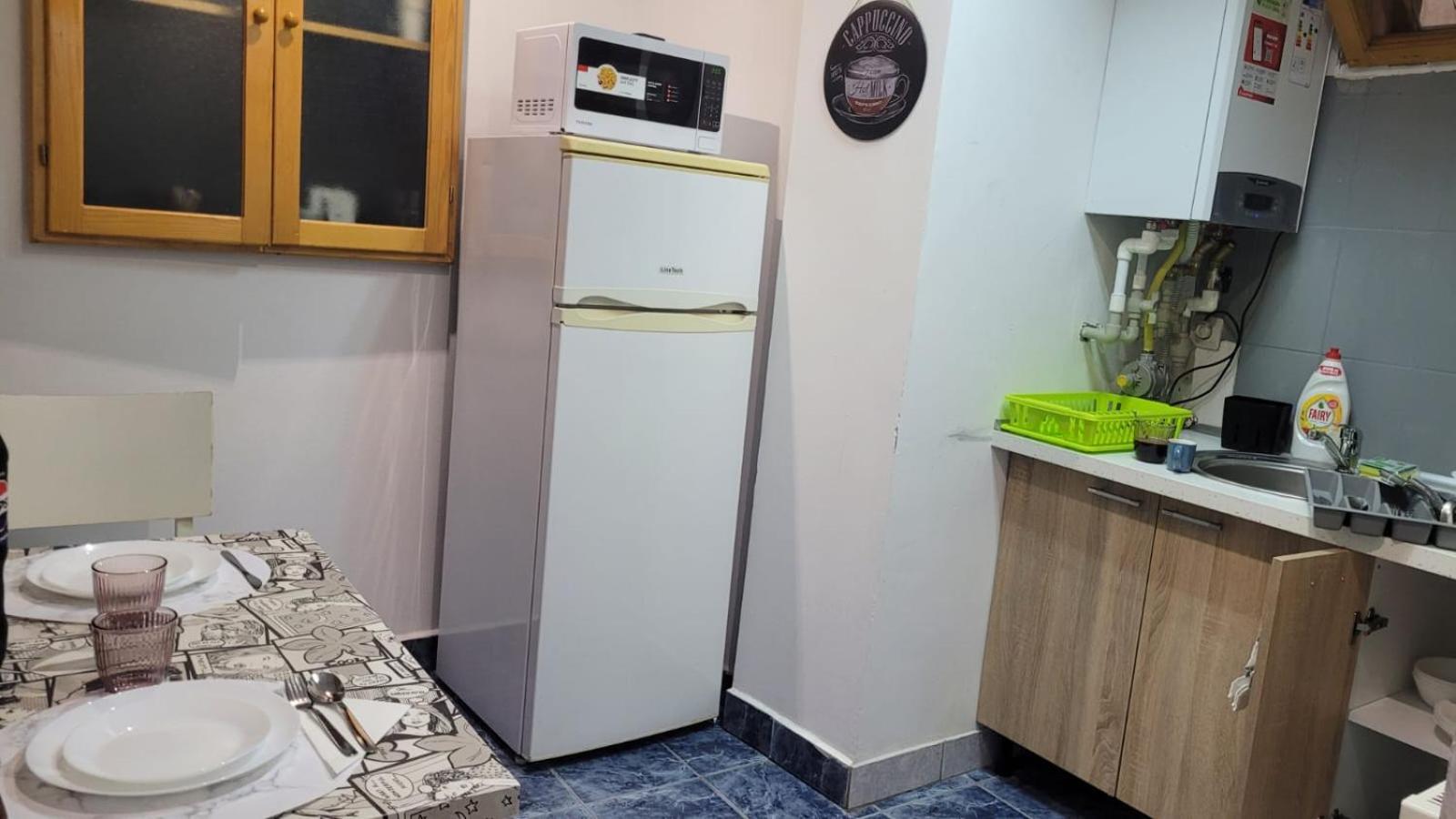 The Cozzy Corner Apartments Bucarest Esterno foto